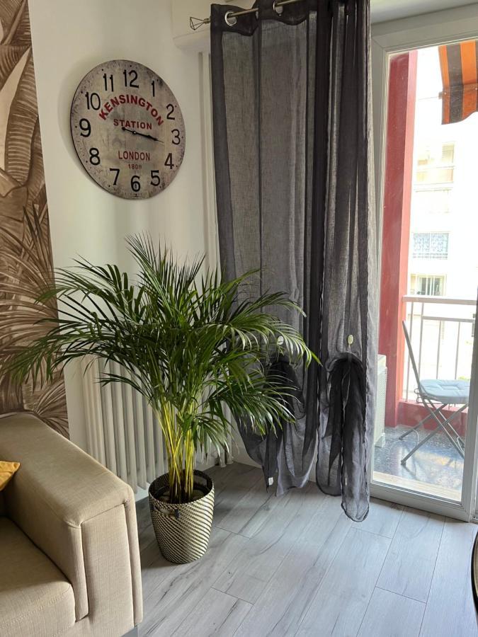 Gorgeous 2 Bedrooms Holiday Apartement Niza Exterior foto