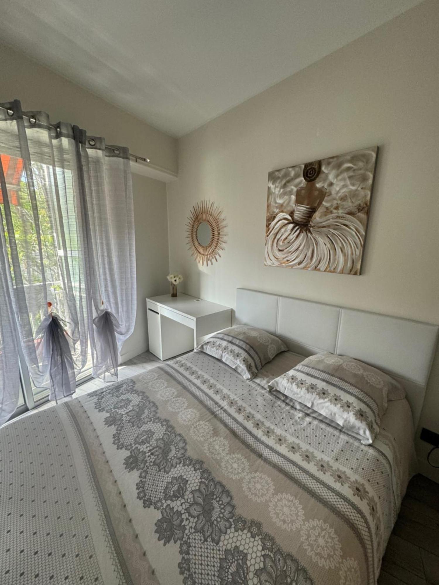 Gorgeous 2 Bedrooms Holiday Apartement Niza Exterior foto