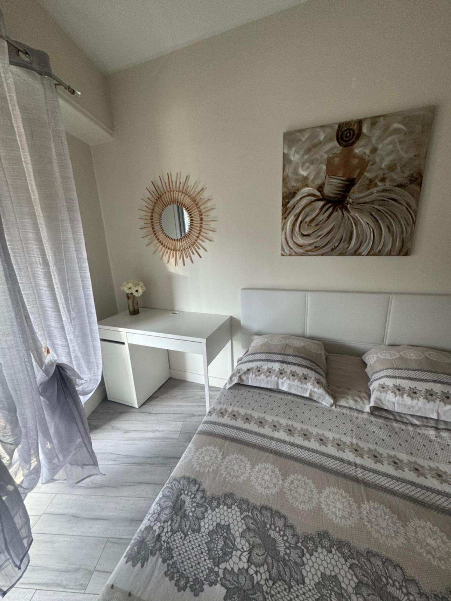 Gorgeous 2 Bedrooms Holiday Apartement Niza Exterior foto