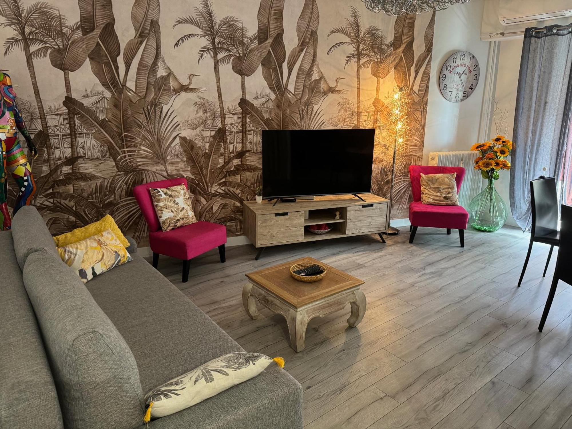Gorgeous 2 Bedrooms Holiday Apartement Niza Exterior foto